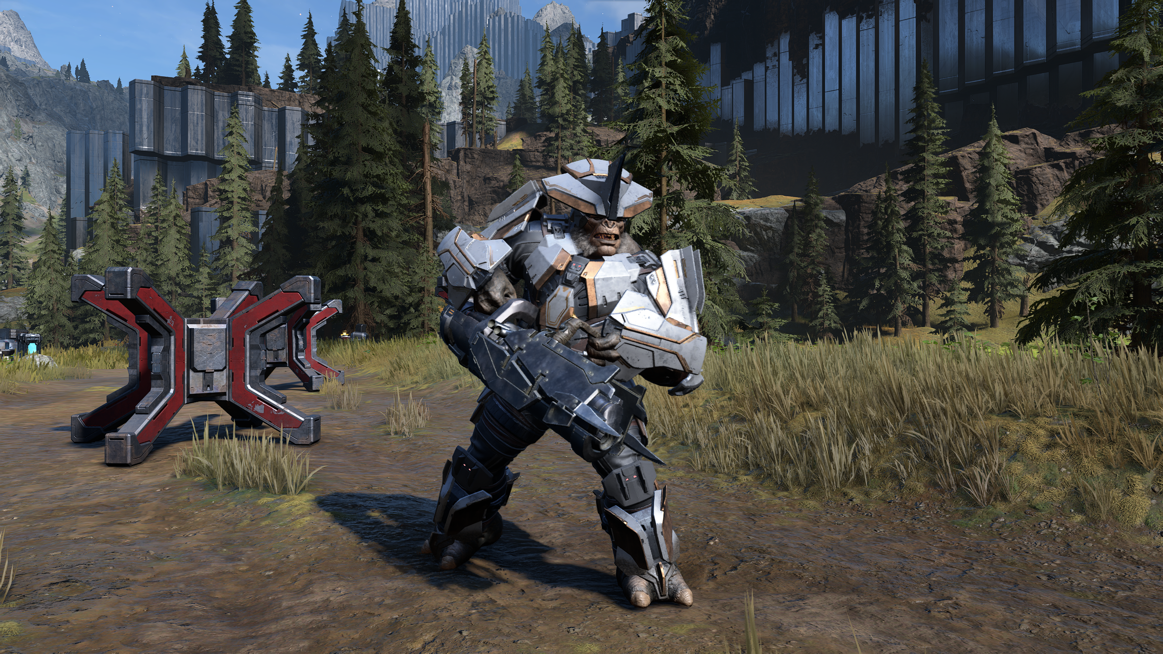 A Jiralhanae Warlord Chieftain with a Grenflekt Workshop scrap cannon. From Halo Infinite campaign.