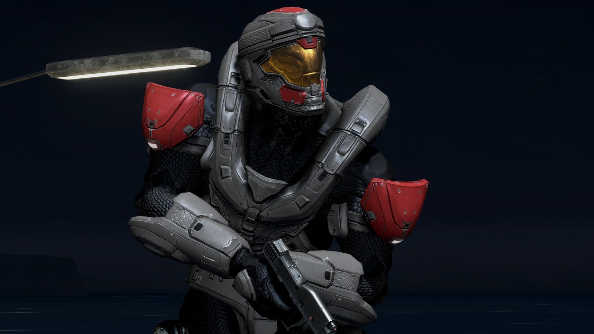In the Halo 3 multiplayer map Blackout, a Spartan-II, clad in the DEMO-class Mjolnir variant, is wielding a M6G magnum. Screenshot from Halo: The Master Chief Collection.