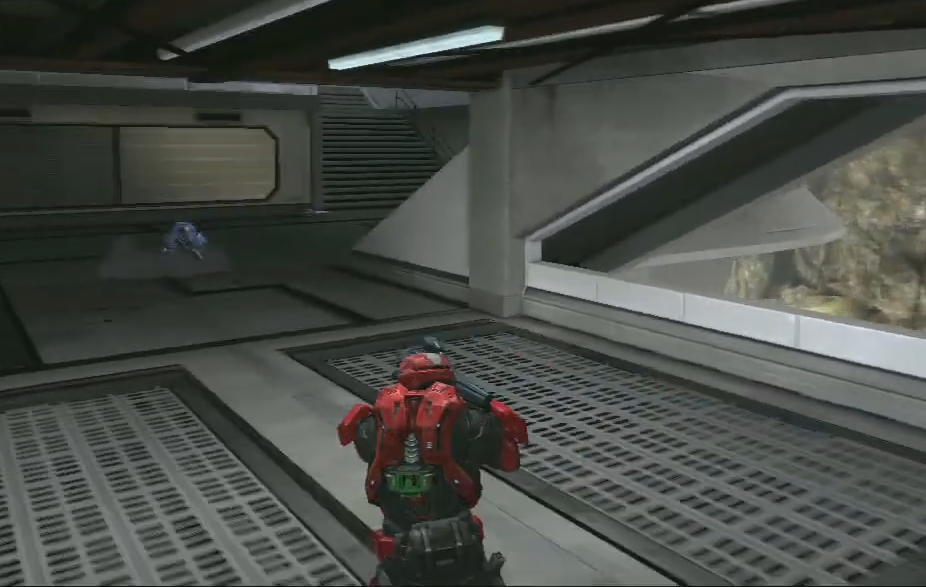 A player showstopping himself with a Kopasa'mada-pattern plasma launcher.