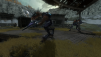 A pair of Kig-Yar snipers armed with Gadulo-pattern needle rifles during the Fall of Reach in Halo: Reach.