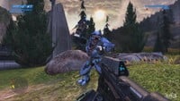 First-person view of John-117 fighting a Sangheili Minor.