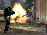 Promotional image of John fighting the Covenant in an early build of the level.