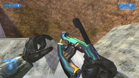 First-person view of an Eos'Mak-pattern plasma pistol being opened.