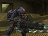 A Special Operations Sangheili using a particle beam rifle in the heretics' base.