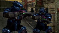Two Jiralhanae Majors wielding carbines.