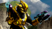 A Sangheili wearing the combat harness in multiplayer.