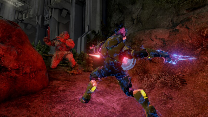 File:HTMCC-H2A Zealot Fighting Brute.jpg