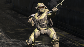 A RECON-clad Spartan wielding an BR75 battle rifle while using a grappleshot in Halo Infinite.