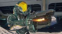 A Spartan-IV clad in the full Rogue armor in Halo 5: Guardians.