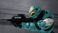 A Spartan-II wearing the Rogue helmet in Halo 3.