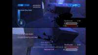 A screenshot of Headhunter in progress in Halo 2, with the player on the bottom screen dropping their skulls.