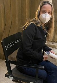 Jen Taylor on-set.