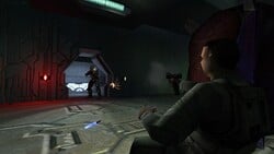 John-117 meets the Paranoid Marine in a Flood containment facility on Installation 04.