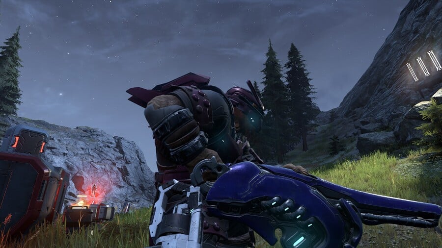 Balkarus carrying a Shea'p-pattern plasma cannon with a Riven Mangler holstered on his thigh in Halo Infinite campaign.