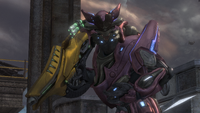 A Sangheili Field Marshal with a Korva-pattern fuel rod gun.