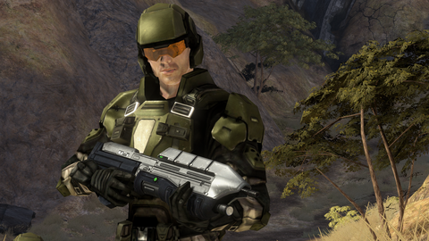 A UNSC Marine with an MA5C assault rifle in Tsavo. Screenshot taken from Halo 3 campaign level Tsavo Highway.