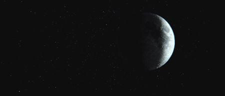 A screenshot of Luna in the cutscene The Heretic.