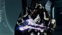 A Sangheili using a Pelosus-pattern bloodblade on Zenith.
