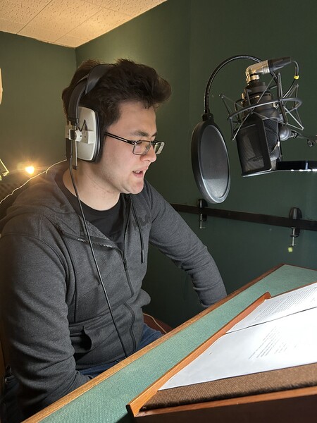 File:Graveworld VoiceRecording.jpg