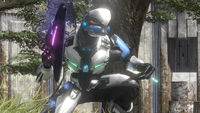 A Sangheili with an overheating particle beam rifle.