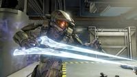 John-117 with a Domotos-pattern energy sword during the Raid on Argent Moon in Halo 5: Guardians.