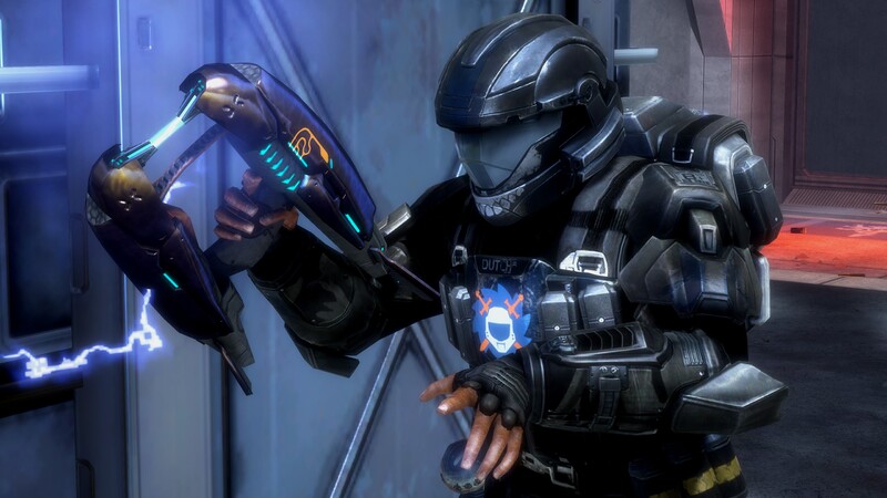 File:HTMCC H3ODST PlasmaRifleOverheatThirdPerson Screenshot.jpg