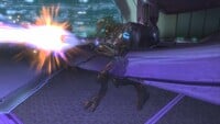 A Special Operations Sangheili firing a M'tara-pattern focus rifle.