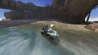 Two players playing on The Silent Cartographer in Halo: Combat Evolved.